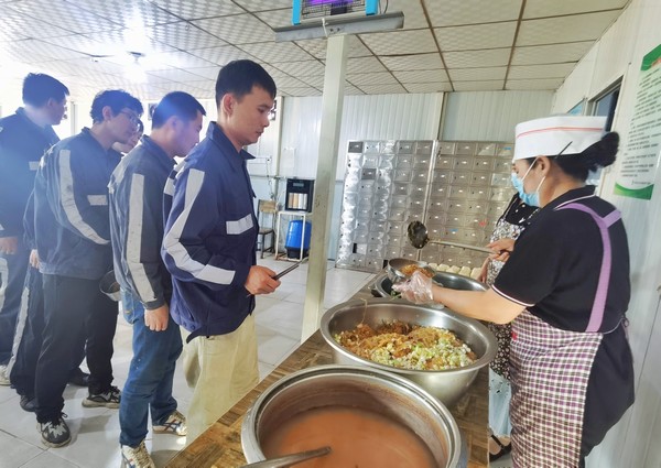 陜煤建設(shè)洗選煤運營公司紅柳林洗煤廠項目部：吃、住、行著手，把實事辦到員工心坎里