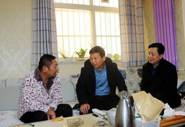 陜煤建設各單位節(jié)前走訪慰問困難職工