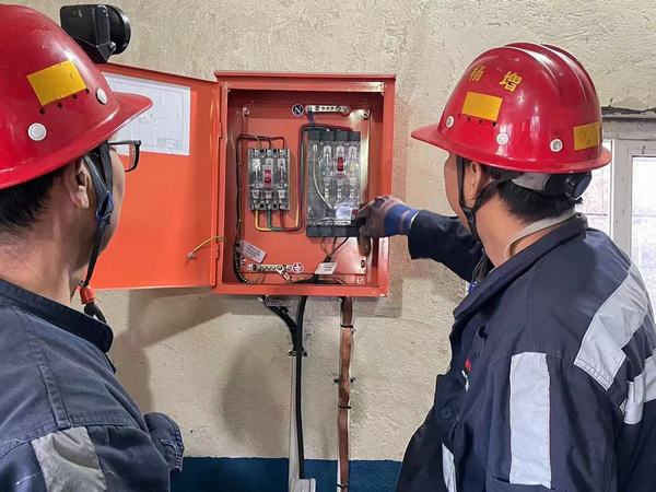 陜煤建設(shè)洗選煤運(yùn)營公司檸條塔運(yùn)營項(xiàng)目部：用好“三招”打造職工標(biāo)準(zhǔn)作業(yè)“金鐘罩”