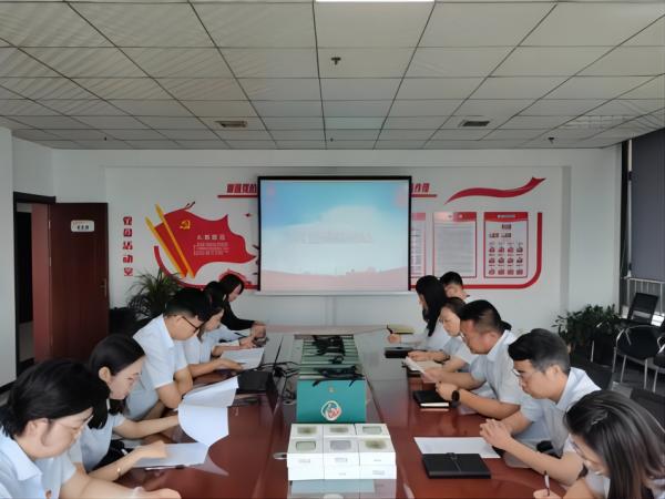 陜煤建設(shè)綠宇公司：開(kāi)展“激揚(yáng)青春力量 書(shū)寫青春篇章”系列活動(dòng)