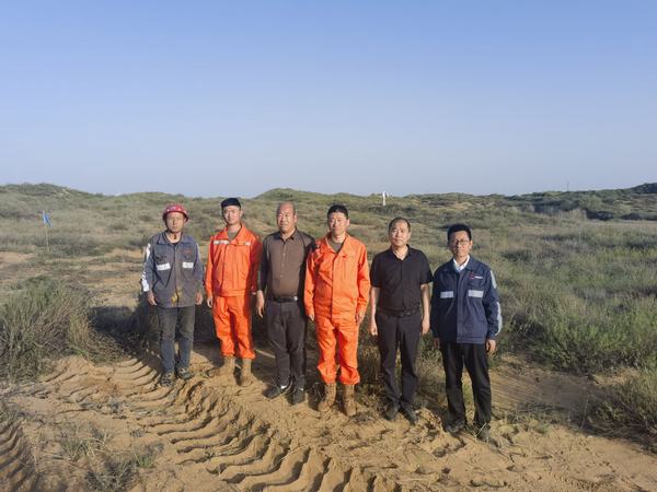 陜煤建設洗選煤運營公司第一項目部積極配合完成 “神舟十六號”整流罩殘骸整理倒運工作