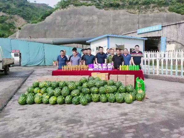 韓城礦業(yè)王峰煤礦領(lǐng)導(dǎo)蒞臨陜煤建設(shè)礦建二公司項目部檢查慰問