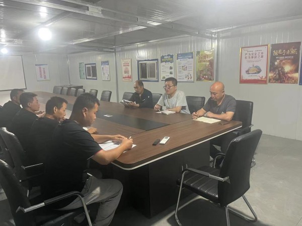 陜煤建設(shè)機(jī)電安裝公司：師徒傳幫帶，攜手共成長(zhǎng)