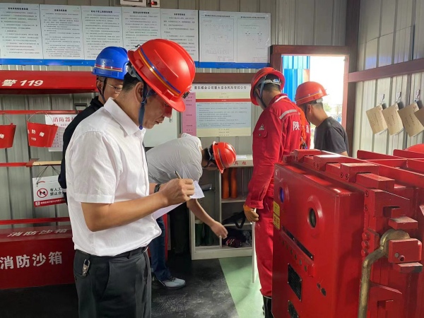 陜煤建設(shè)礦建三公司“靶向式”履責(zé)談話(huà)推動(dòng)干部履職盡責(zé)擔(dān)當(dāng)