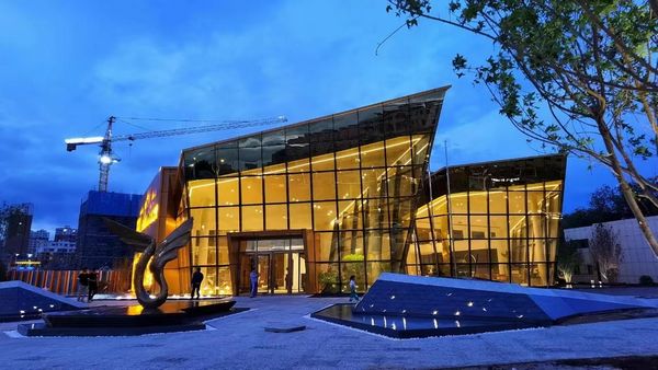 陜煤建設(shè)天工公司承建的中潤府項目盛大開盤