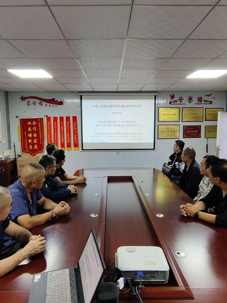 增強(qiáng)質(zhì)量意識(shí)，締造精品工程