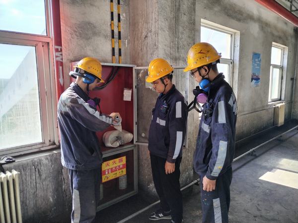 陜煤建設(shè)洗選煤運(yùn)營(yíng)公司神渭首端運(yùn)營(yíng)項(xiàng)目部：擰緊思想“安全閥” 筑牢安全防線