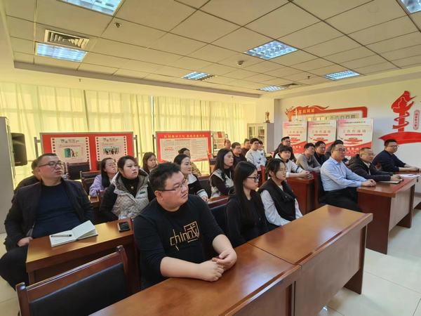 陜煤建設(shè)煤礦運營服務(wù)分公司：“平‘語’近人”助力產(chǎn)生新動能