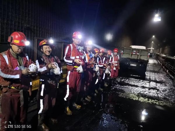 陜煤建設(shè)煤礦運營服務分公司：平安端午 “粽”情重義