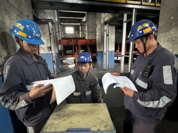 陜煤建設(shè)洗選煤運營公司紅柳林洗煤廠項目部：從細(xì)、從精、從深做好生產(chǎn)安全工作