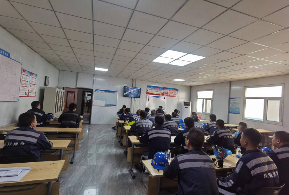 陜煤建設(shè)洗選煤運(yùn)營(yíng)公司：“三先”引領(lǐng)  筑牢班組工作新常態(tài)