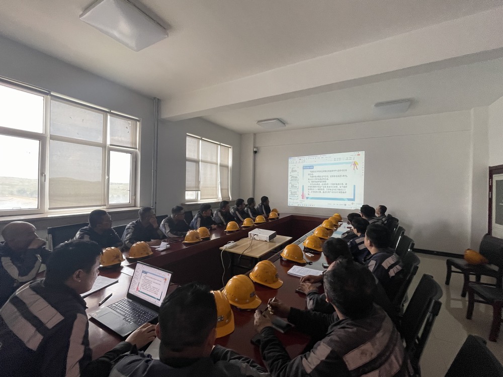 陜煤建設(shè)洗選煤運營公司神渭首端運營項目部: 生產(chǎn)安全無小事 多措并舉固根基