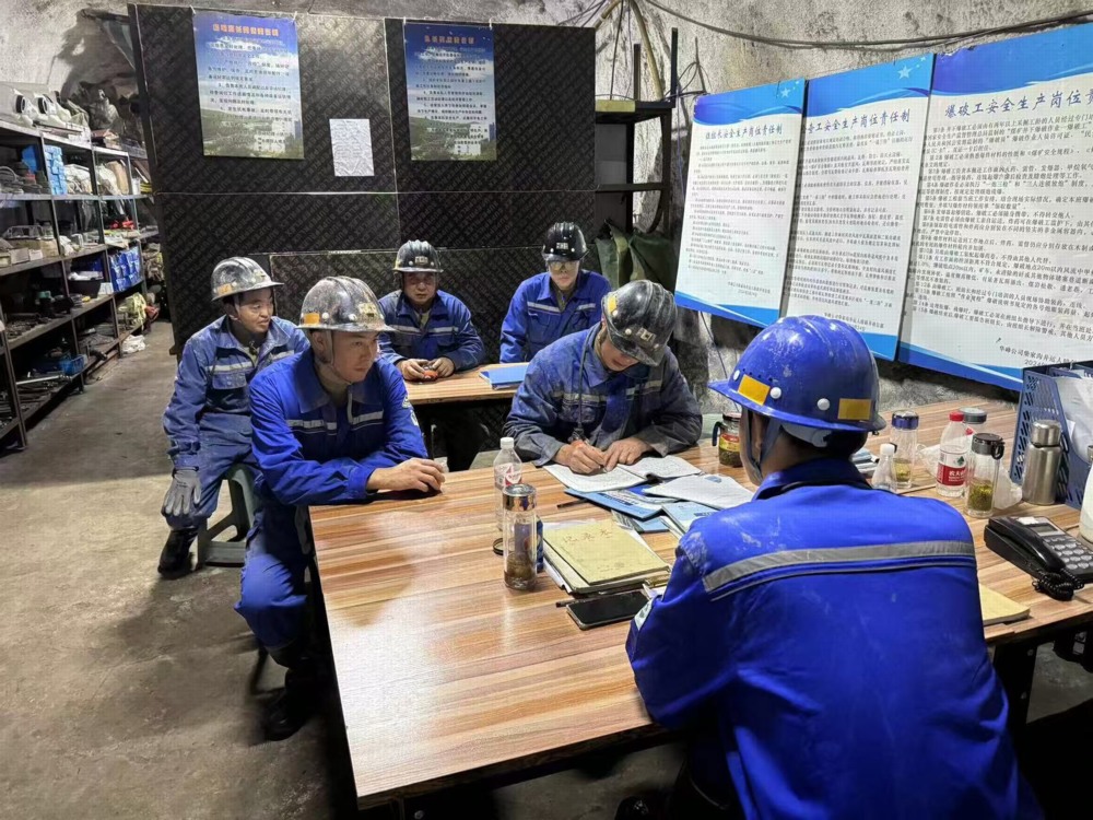 陜煤建設(shè)礦建三公司:“硬核出招”為安全發(fā)展蓄勢(shì)聚能