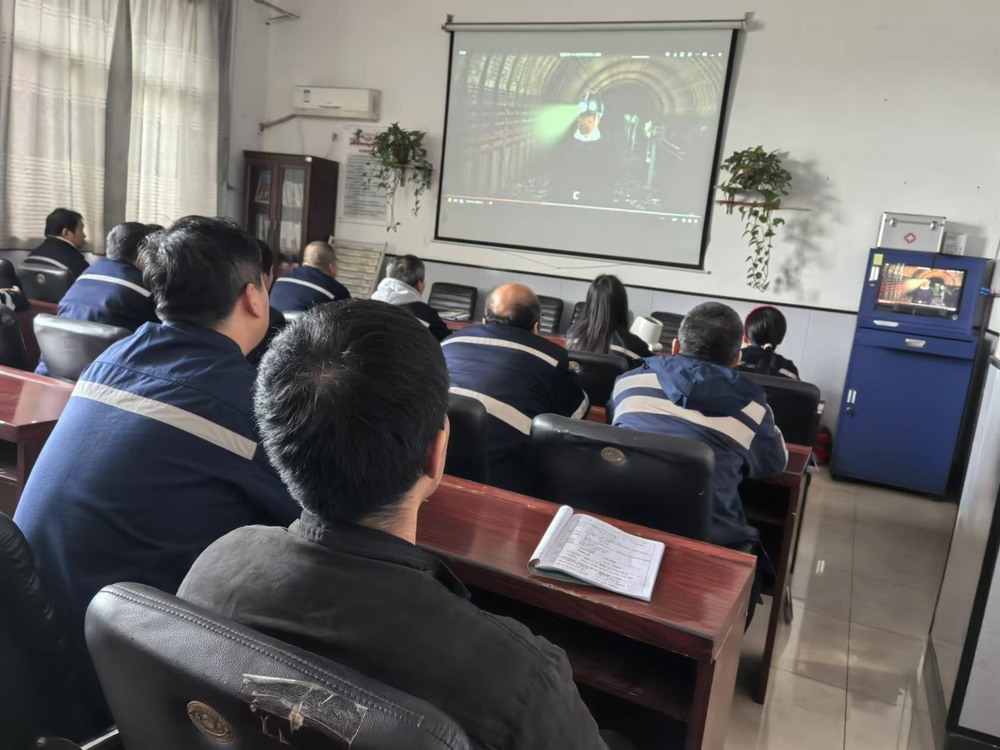 陜煤建設(shè)洗選煤運(yùn)營公司澄合山陽運(yùn)營項(xiàng)目部:以安全“預(yù)警”保“順暢”鑄“防線”