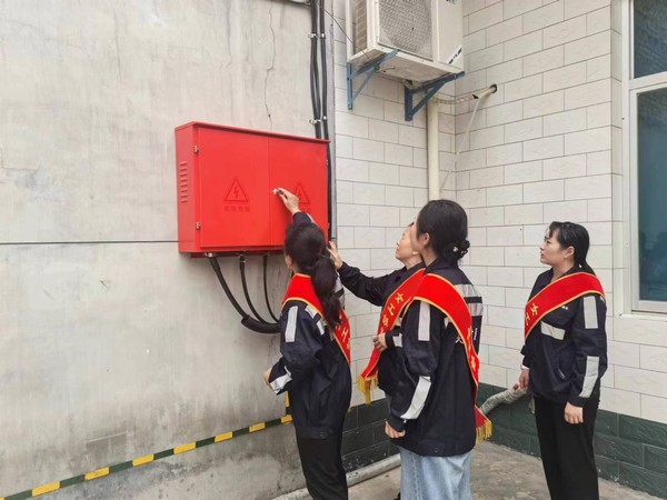 陜煤建設(shè)洗選煤運(yùn)營(yíng)公司：“點(diǎn)線面”結(jié)合，織密安全生產(chǎn)“防護(hù)網(wǎng)”