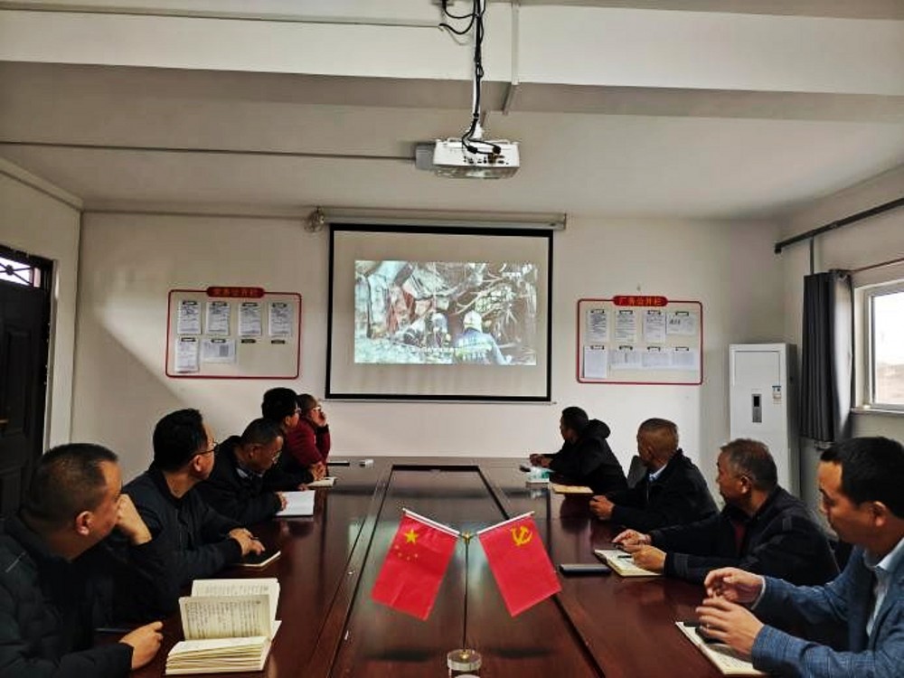 陜煤建設渭南分公司第十二項目部花樣安全活動筑牢安全屏障