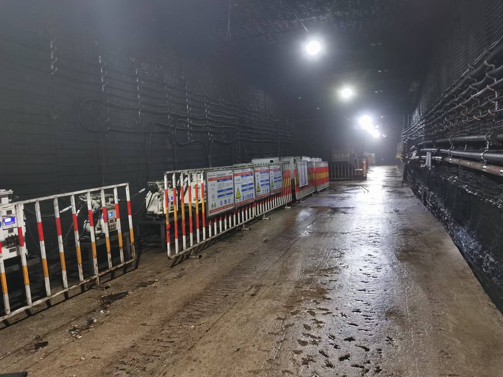 陜煤建設(shè)洗選煤運營公司第二項目部：歲末堅守，點亮煤礦“新光”，書寫新年安全序章