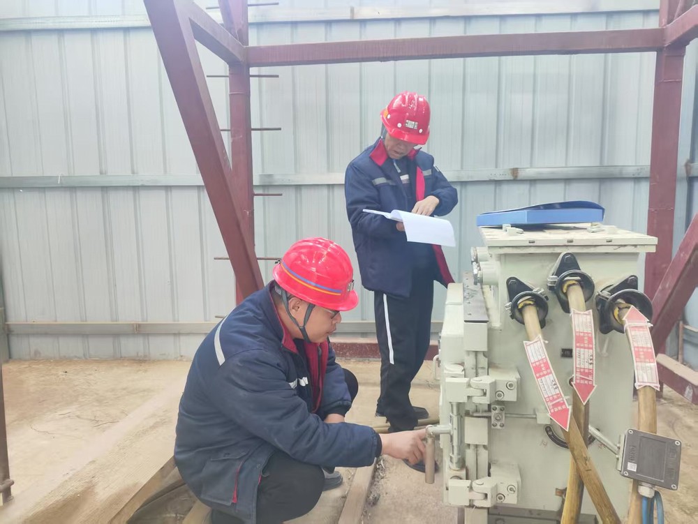 陜煤建設(shè)礦建三公司：“三個(gè)專(zhuān)項(xiàng)”發(fā)力，助推機(jī)電安全管理再上新臺(tái)階