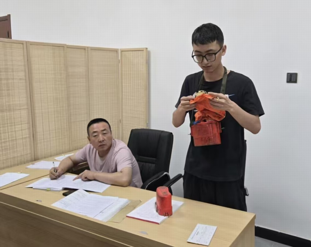 陜煤建設(shè)礦建二公司：“硬核”開(kāi)展自救器盲帶練兵