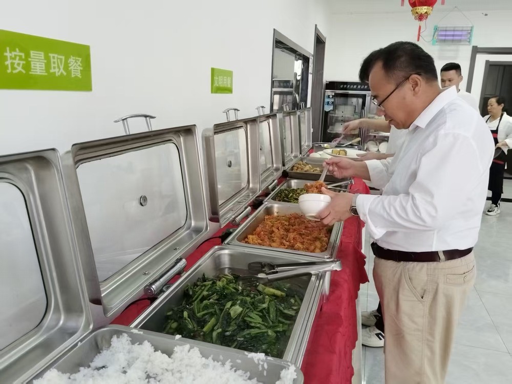 陜煤建設(shè)礦建三公司:從“舌尖”到“心間” 守護(hù)職工幸?！笔场肮?></div>
                                <div   id=