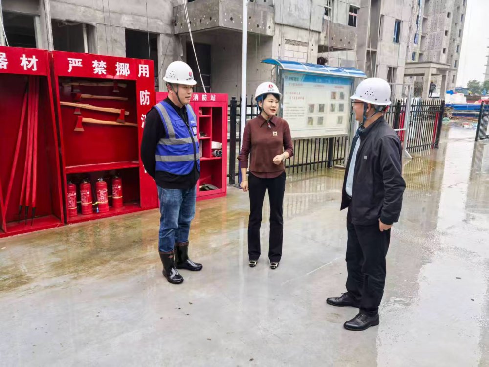 筑牢節(jié)日安全防線——陜煤建設(shè)新城公司開(kāi)展節(jié)前安全生產(chǎn)專項(xiàng)排查