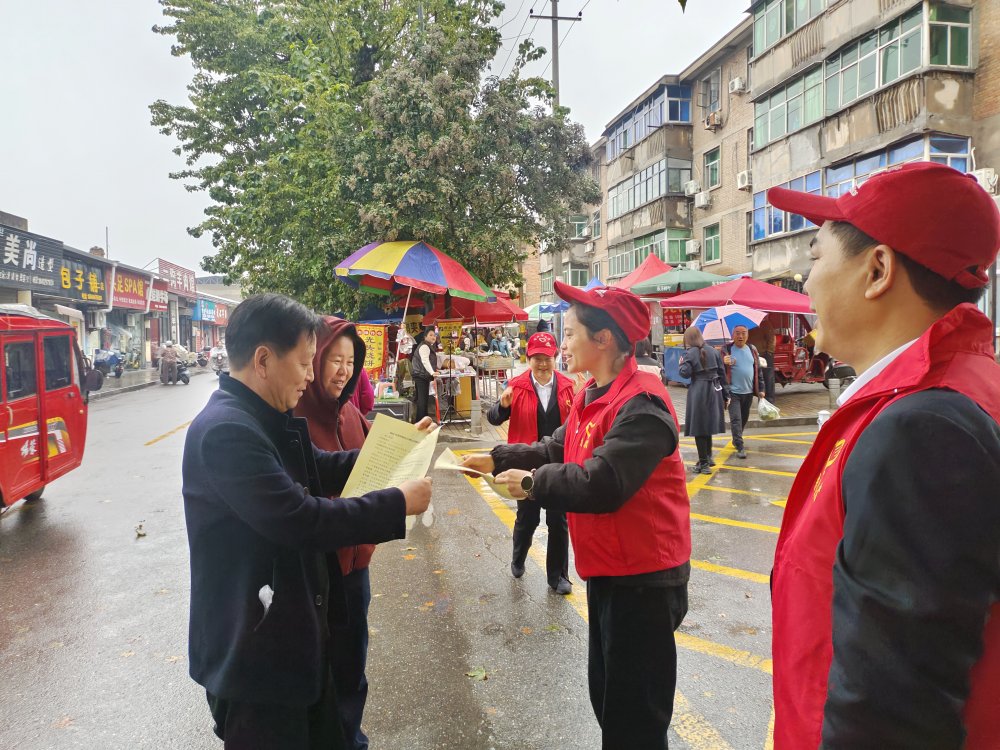 陜煤建設(shè)澄合分公司機(jī)關(guān)黨支部開(kāi)展黨員引領(lǐng)志愿服務(wù) 筑牢糧食安全防線(xiàn)