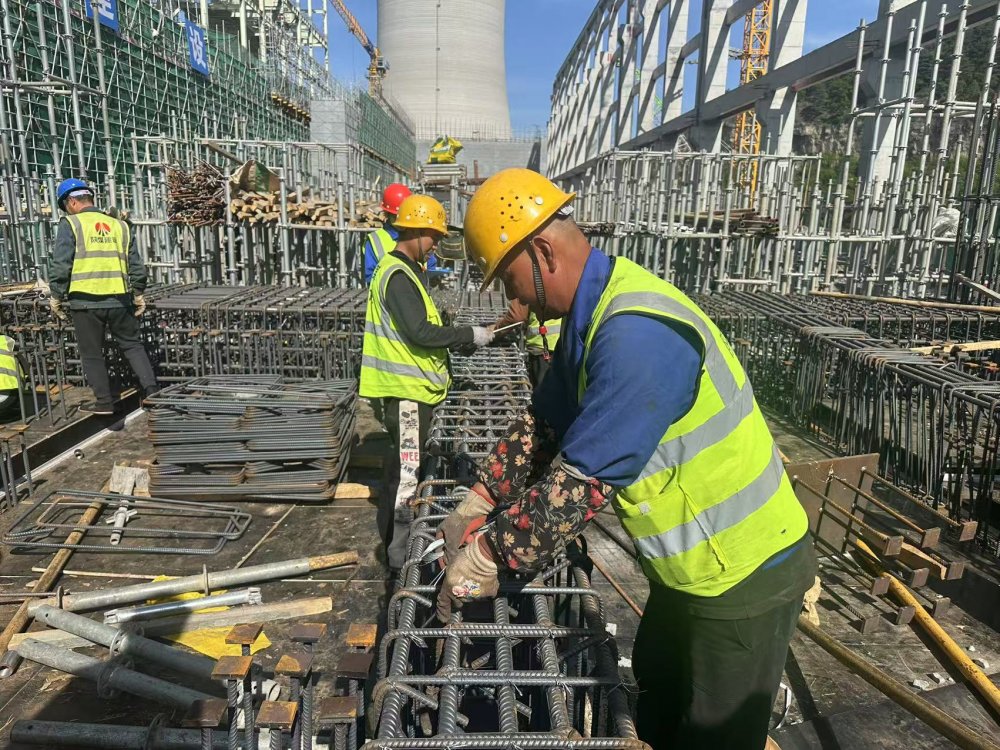 陜煤建設黃陵電廠項目：以班組為基，筑牢工程建設“質(zhì)量安全防線”