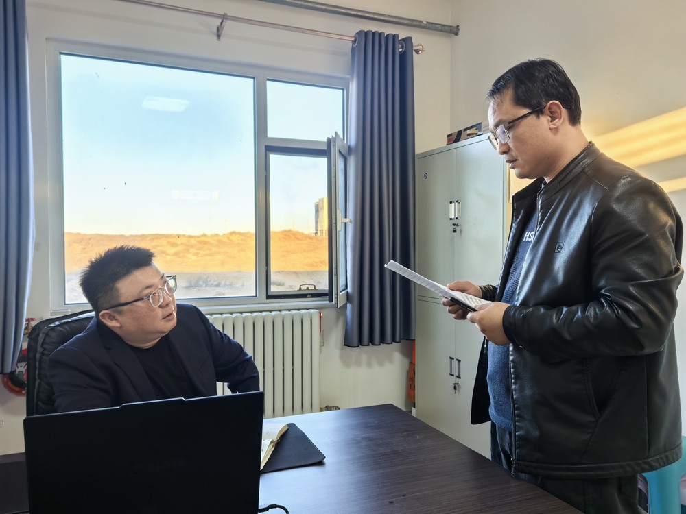 陜煤建設(shè)洗選煤運(yùn)營(yíng)公司第五項(xiàng)目部：元旦我在崗  堅(jiān)守顯擔(dān)當(dāng)