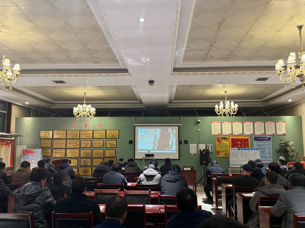 陜煤建設(shè)機(jī)電安裝公司檸條塔項(xiàng)目部：筑牢安全壓艙石 激活發(fā)展新動(dòng)能