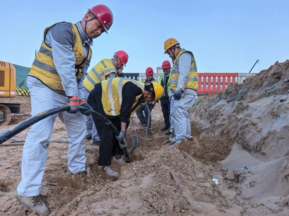 陜煤建設(shè)天工公司：黨建領(lǐng)航強根基 實干篤行促攻堅
